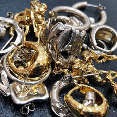 We purchased 18-karat gold jewelry together!