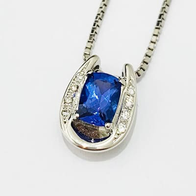 Kalung Tanzanite 0.77ct Pt900