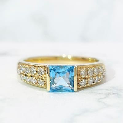 Topaz ring 0.27ct K18YG
