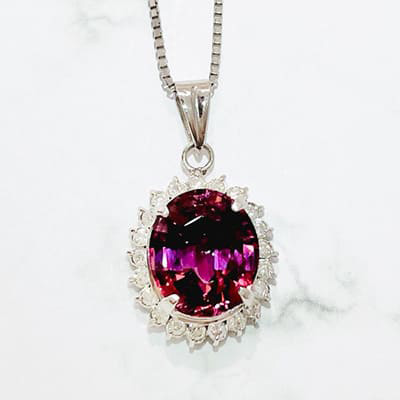 Tourmaline necklace 3.45ct Pt900